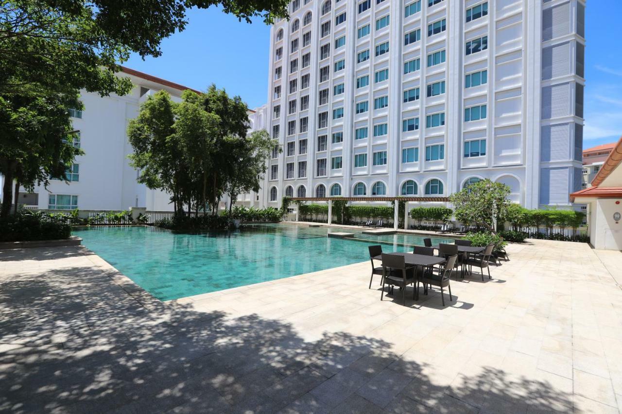 Apartamento The Straits Quay Marina By Messina Clive George Town Exterior foto